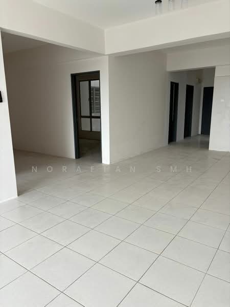 Condominium for Sale at Hijauan Heights - Norafian SMH - Interior - PropertyGuru.com.my