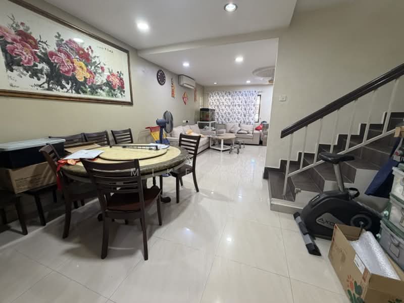 Rumah Teres 3 Tingkat untuk Dijual di Medan Idaman (Setapak) - Mike Yap - Dining Room - PropertyGuru.com.my