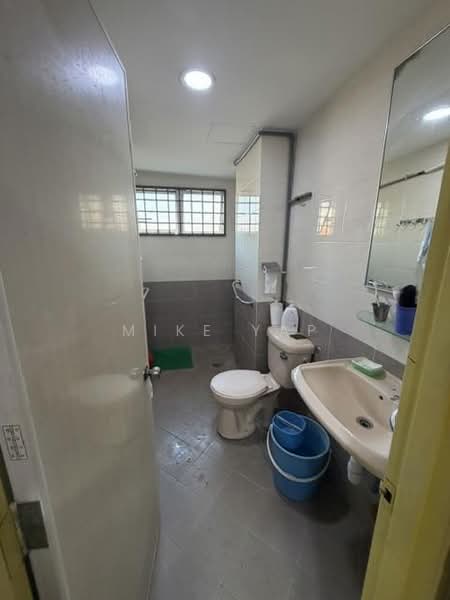 Rumah Teres 3 Tingkat untuk Dijual di Medan Idaman (Setapak) - Mike Yap - Bathroom - PropertyGuru.com.my