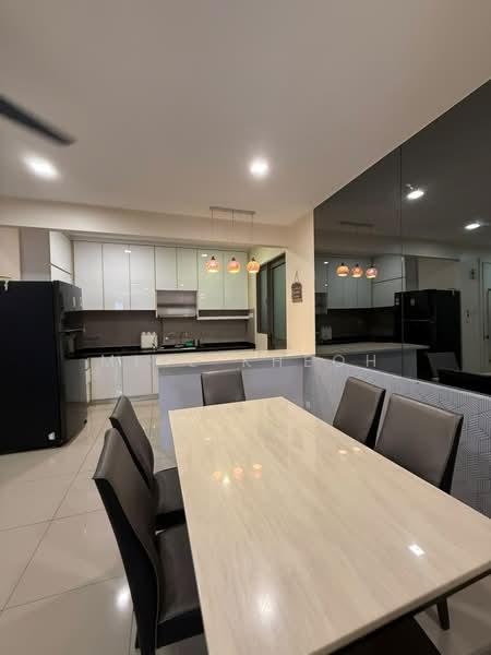Condominium for Sale at Skycube - Mike Kheoh - Kitchen - PropertyGuru.com.my