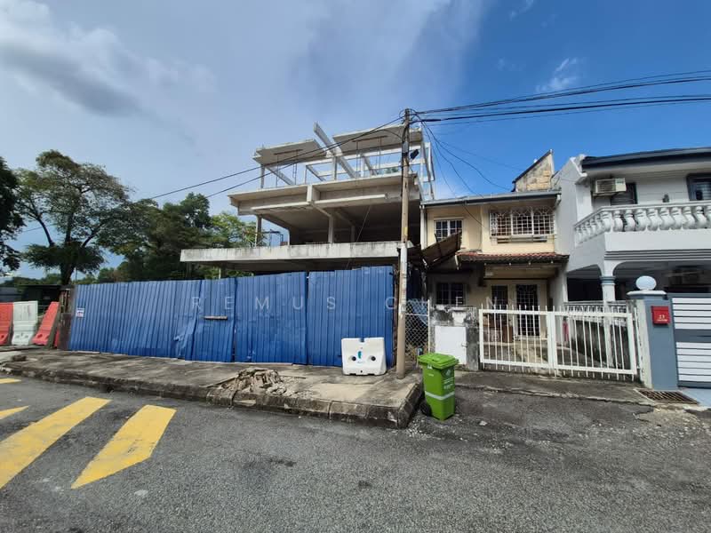 3-storey Terraced House for Sale in Bandar Menjalara (Kuala Lumpur) - Remus Chen - Exterior - PropertyGuru.com.my