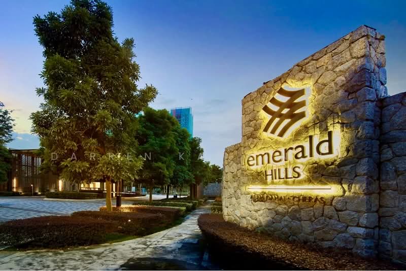 Kondominium untuk Dijual di Emerald Hill - Darren Kai Xin Ng - Exterior - PropertyGuru.com.my
