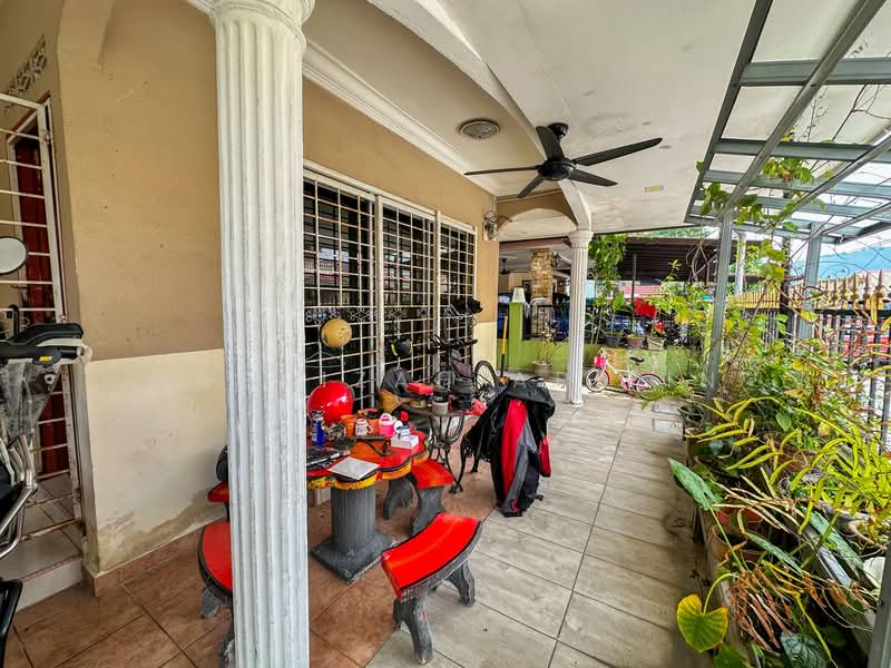 Rumah Banglo untuk Dijual di Kampung Nakhoda (Selayang) - Masnizah Arifin - Exterior - PropertyGuru.com.my