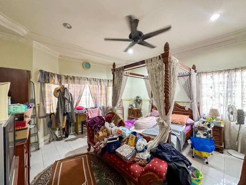 Rumah Banglo untuk Dijual di Kampung Nakhoda (Selayang) - Masnizah Arifin - Bedroom - PropertyGuru.com.my