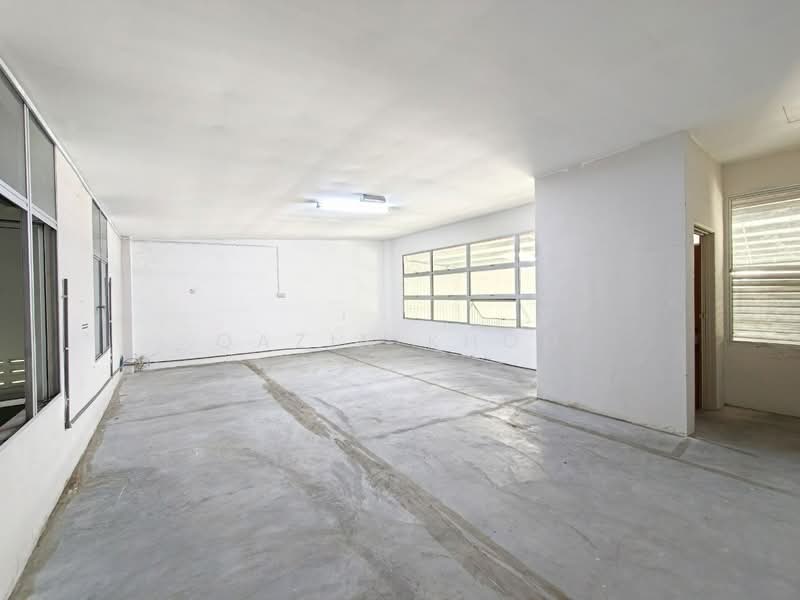 Factory for Rent in Menglembu (Perak) - Qazin Khoo - Interior - PropertyGuru.com.my