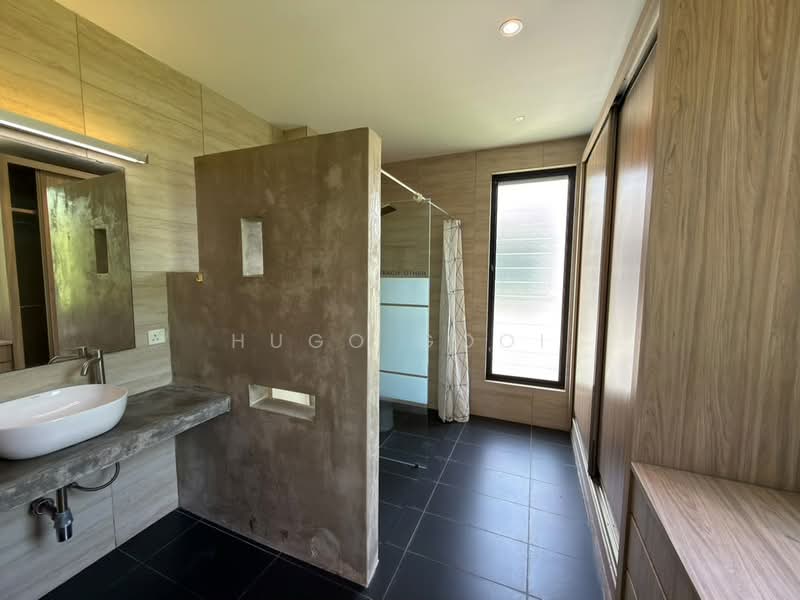 Bungalow for Rent in Taman Bukit Meringin (Kajang) - Hugo Gooi - Bathroom - PropertyGuru.com.my