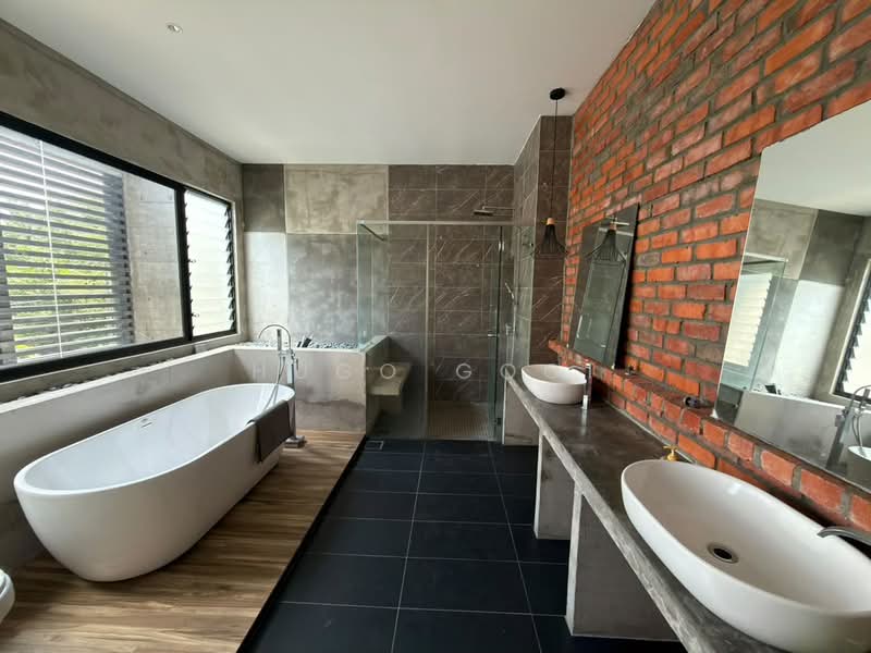 Bungalow for Rent in Taman Bukit Meringin (Kajang) - Hugo Gooi - Bathroom - PropertyGuru.com.my