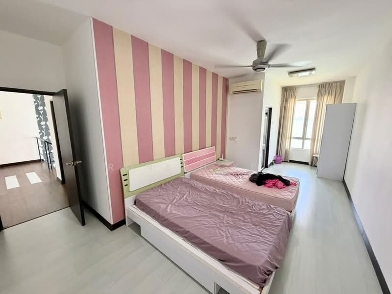 Condominium for Rent at Putra Marine Resort - Ronald Kee - Bedroom - PropertyGuru.com.my