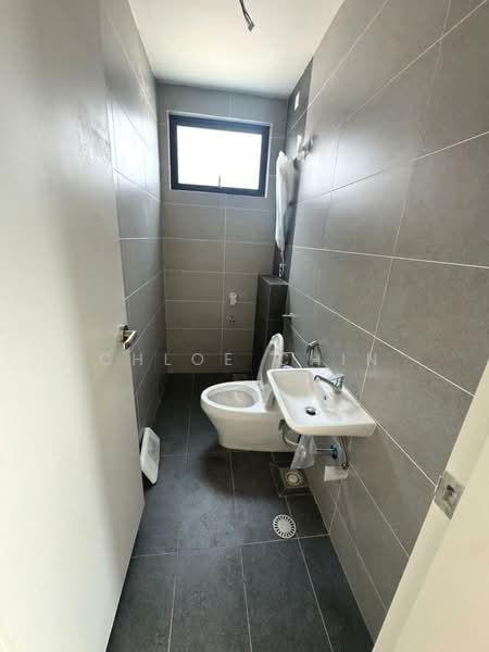 Semi-Detached House for Sale in Ulu Tiram (Johor) - Chloe Chin - Bathroom - PropertyGuru.com.my