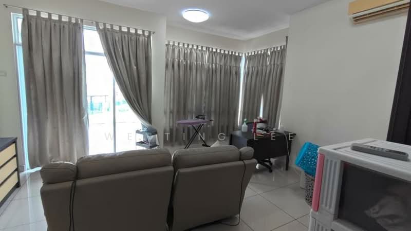 Rumah Berkembar untuk Dijual di Skudai (Johor) - Wenting Lee - Living Room - PropertyGuru.com.my