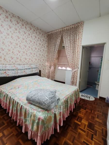 Rumah Teres 2 Tingkat untuk Dijual di Kota Kemuning (Shah Alam) - Chloe Tan - Bedroom - PropertyGuru.com.my