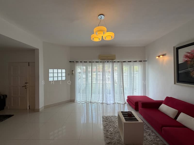 Rumah Teres 2 Tingkat untuk Dijual di Taman Pinggiran Ukay (Ulu Kelang) - Shiqin Saidin - Living Room - PropertyGuru.com.my