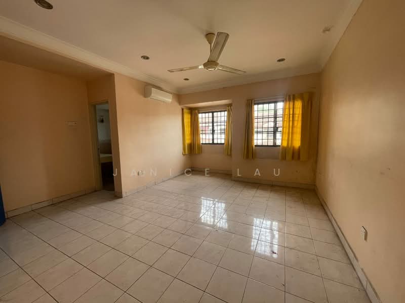 2-storey Terraced House for Sale in Bandar Damai Perdana (Cheras) - Janice Lau - Living Room - PropertyGuru.com.my