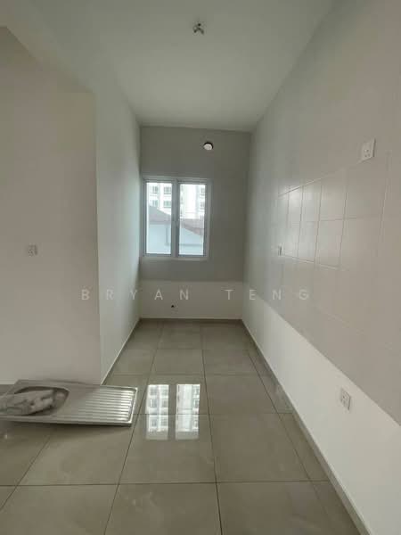 Condominium for Sale at Lucerne Residences - Bryan Teng - Kitchen - PropertyGuru.com.my