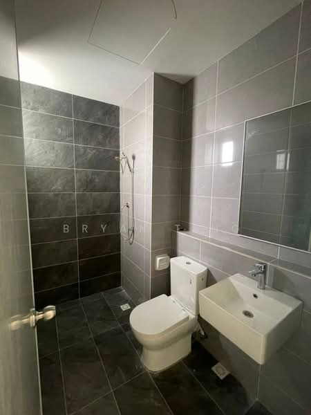Condominium for Sale at Lucerne Residences - Bryan Teng - Bathroom - PropertyGuru.com.my