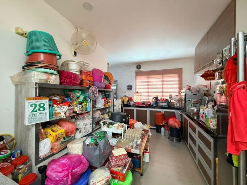 Rumah Teres 2 Tingkat untuk Dijual di Skudai (Johor) - Wenting Lee - Kitchen - PropertyGuru.com.my