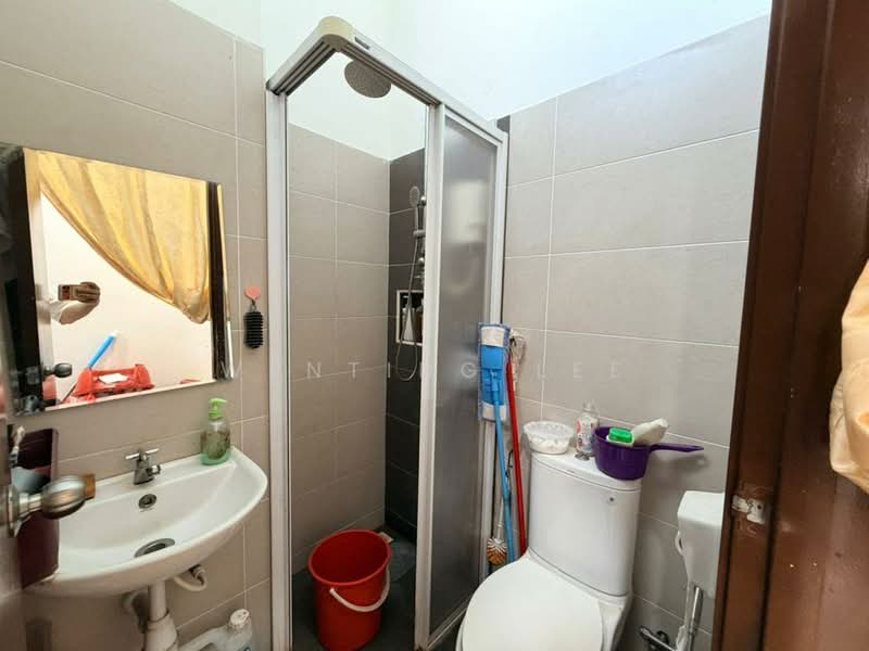 Rumah Teres 2 Tingkat untuk Dijual di Skudai (Johor) - Wenting Lee - Bathroom - PropertyGuru.com.my