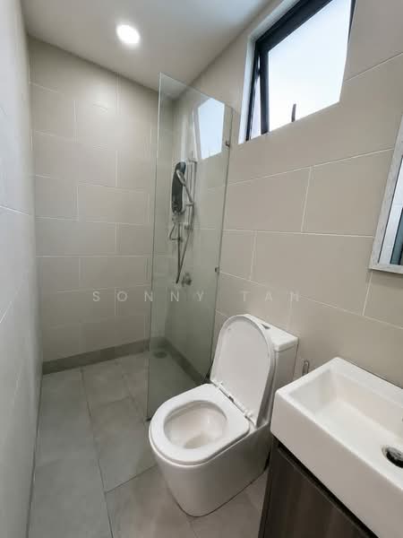 Condominium for Rent at Fortune Centra - Sonny Tan - Bathroom - PropertyGuru.com.my