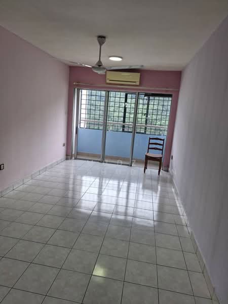 Flat for Sale at Flora Damansara Flat - Mudz Salahuddin - Living Room - PropertyGuru.com.my