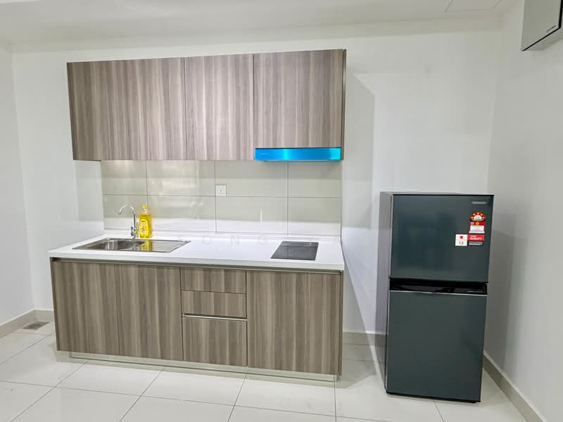 Servis Apartment untuk Disewa di EDUSENTRAL - Fong Yan - Kitchen - PropertyGuru.com.my