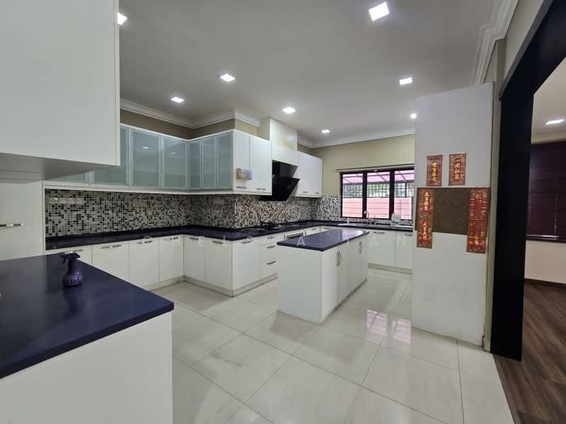 Rumah Banglo untuk Dijual di SS3 (Petaling Jaya) - Chelsea Tan - Kitchen - PropertyGuru.com.my