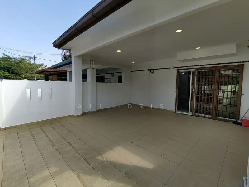 2-storey Terraced House for Sale in Bandar Mahkota Cheras (Cheras) - Ali Idris - Exterior - PropertyGuru.com.my