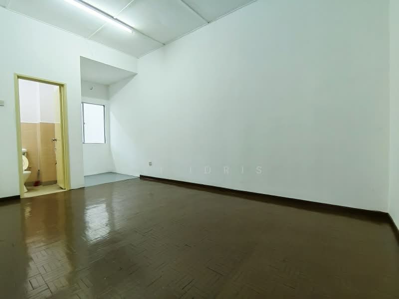 2-storey Terraced House for Sale in Bandar Mahkota Cheras (Cheras) - Ali Idris - Interior - PropertyGuru.com.my