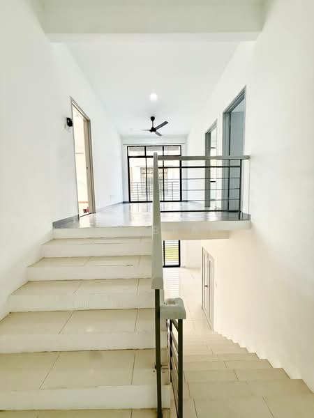 Semi-Detached House for Sale in Bandar Tasik Kesuma (Beranang) - Azli Ibrahim - Interior - PropertyGuru.com.my