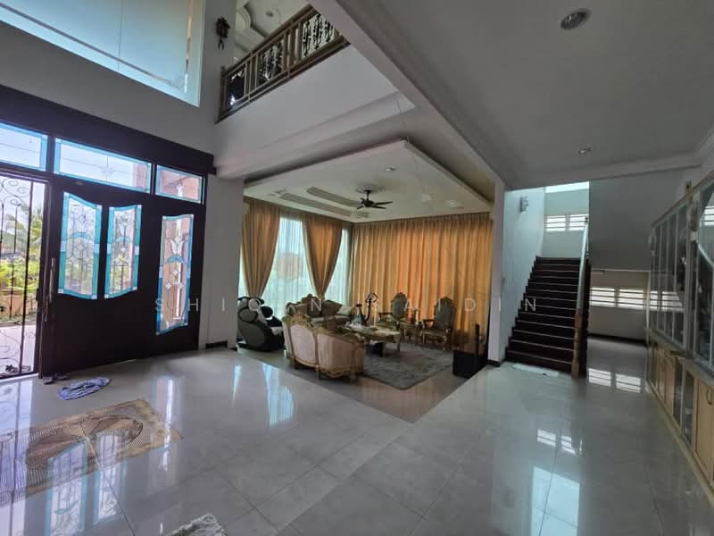 Rumah Banglo untuk Dijual di SS19 (Subang Jaya) - Shiqin Saidin - Living Room - PropertyGuru.com.my