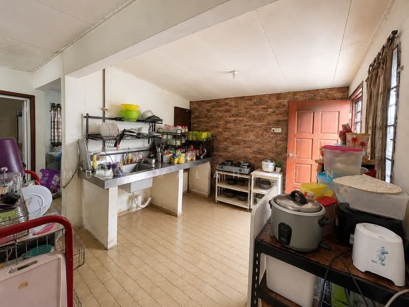 Rumah Banglo untuk Dijual di Taman Sri Andalas (Klang) - Mudz Salahuddin - Kitchen - PropertyGuru.com.my