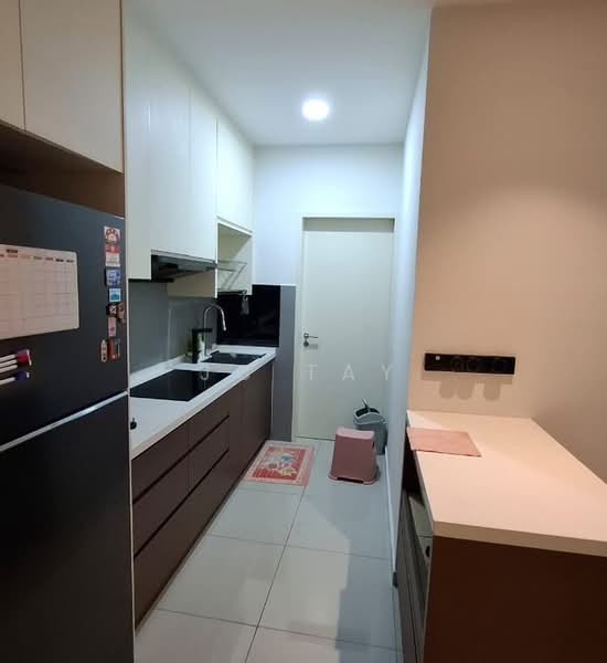 Service Residence for Rent at D'Cosmos Residences - JC Tay - Kitchen - PropertyGuru.com.my