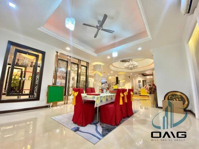 Bungalow House for Sale in Bandar Botanic (Klang) - Jennie Chew - Dining Room - PropertyGuru.com.my