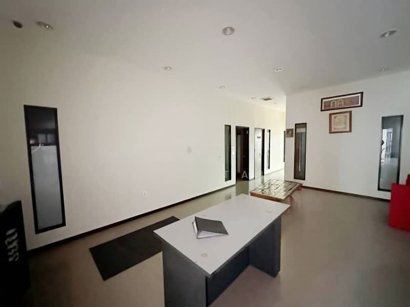 Shop for Sale in Ipoh (Perak) - Ivan Tai - PropertyGuru.com.my