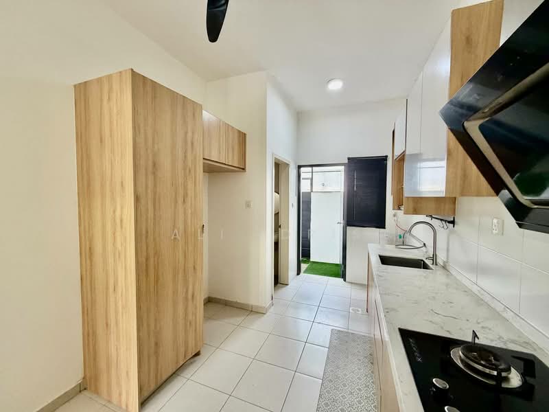 Rumah Teres 2 Tingkat untuk Dijual di Semenyih (Selangor) - Ali Idris - Kitchen - PropertyGuru.com.my