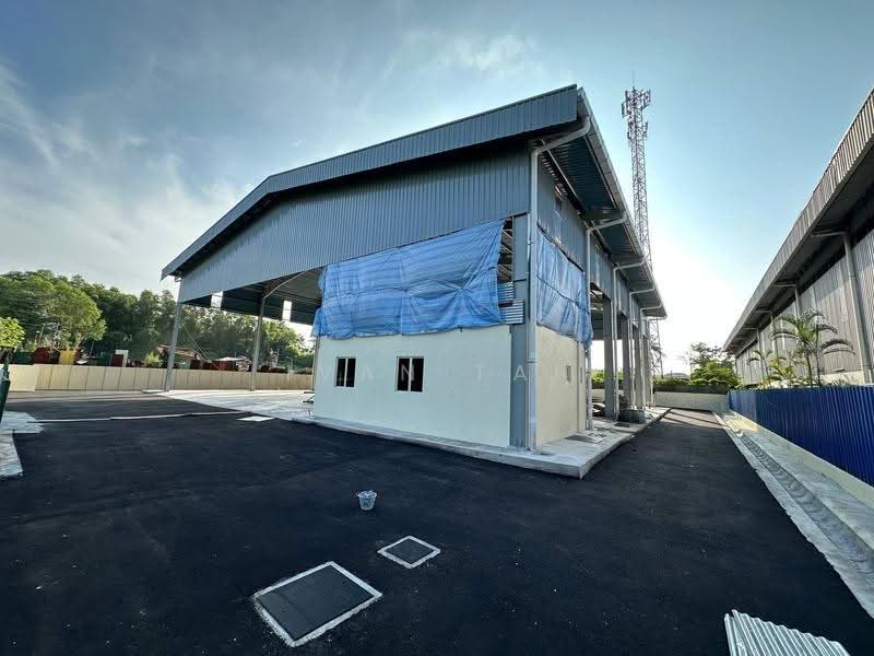 Detached Factory for Sale in Kawasan Perindustrian Pengkalan (Lahat) - Ivan Tai - PropertyGuru.com.my