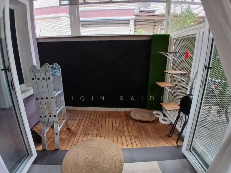 2-storey Terraced House for Sale in Denai Alam (Shah Alam) - Shiqin Saidin - Balcony - PropertyGuru.com.my