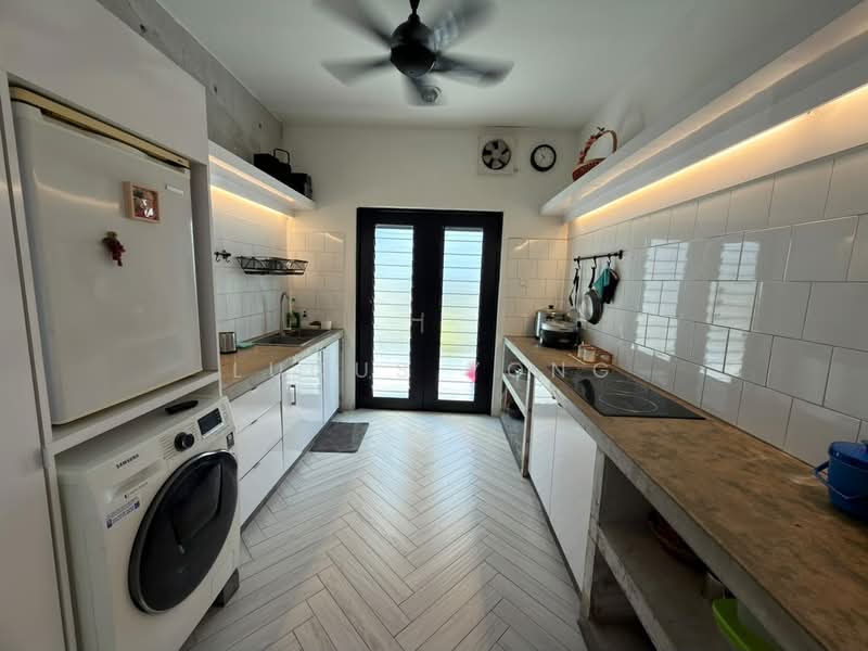 Bungalow for Rent in Kajang (Selangor) - Lucus Yong - Kitchen - PropertyGuru.com.my