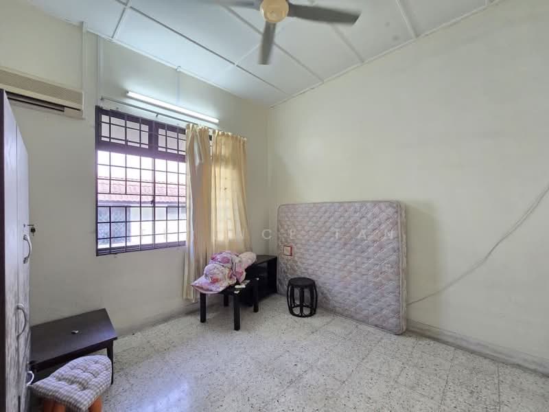 Rumah Berkembar untuk Dijual di Taman Perling (Perling) - Terence Tan - PropertyGuru.com.my