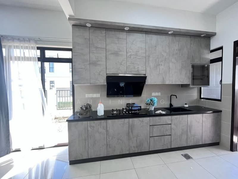 Rumah Teres untuk Disewa di Iskandar Puteri (Nusajaya) (Johor) - Pauline Ng - Kitchen - PropertyGuru.com.my