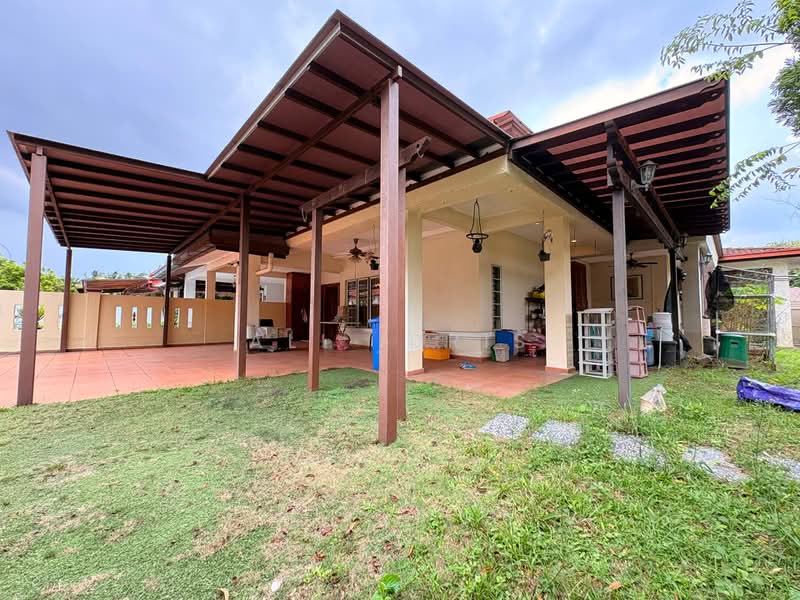 Rumah Teres 2 Tingkat untuk Dijual di Kota Kemuning (Shah Alam) - Ali Idris - Exterior - PropertyGuru.com.my