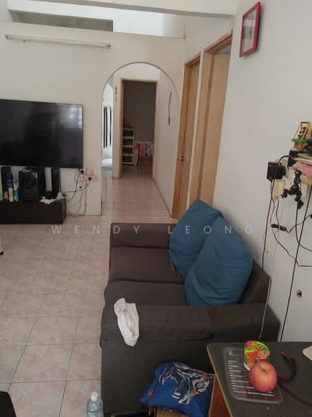1-storey Terraced House for Sale in Balakong (Selangor) - Wendy Leong - Living Room - PropertyGuru.com.my