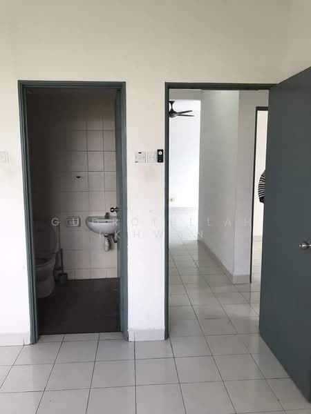 Apartment for Sale at PR1MA Presint 11 - Gudrotullah Ikhwan - Bathroom - PropertyGuru.com.my