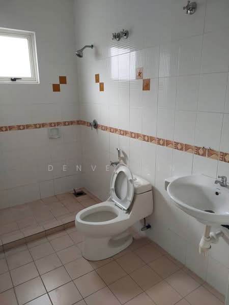 Bungalow for Sale in Ampang Jaya (Ampang) - Denver Sin - Bathroom - PropertyGuru.com.my