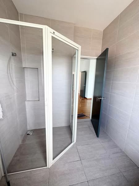 Condominium for Sale at Ayden Townhouse Warisan Puteri - Ruqayyah Hashim - Bathroom - PropertyGuru.com.my