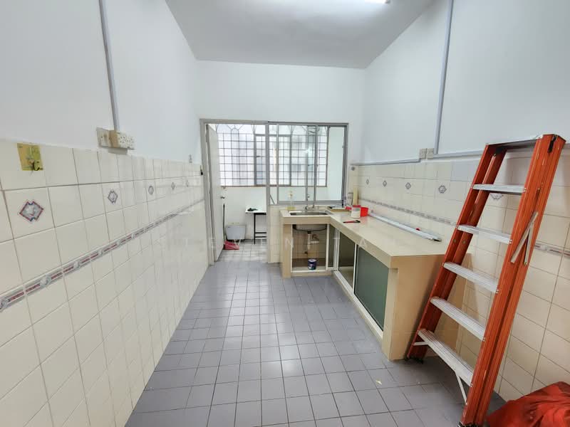 Apartment for Rent at Sri Tanjung - Steven Tan - Kitchen - PropertyGuru.com.my