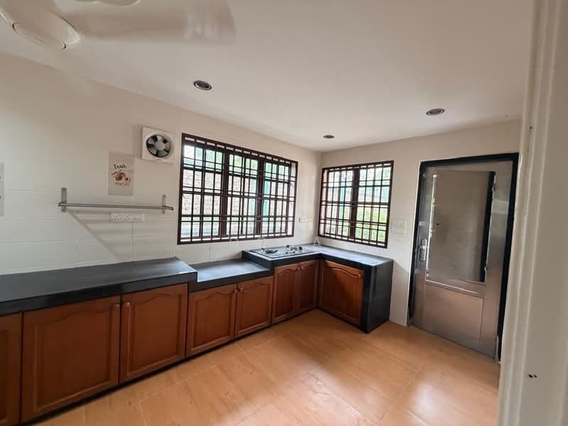 Bungalow for Sale in Bandar Putra (Kulai) - Dona - PropertyGuru.com.my