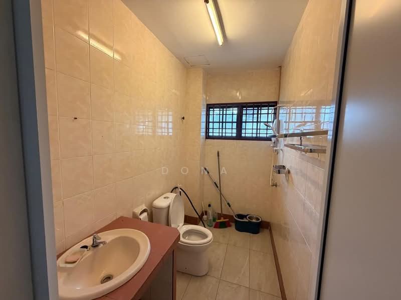 Bungalow for Sale in Bandar Putra (Kulai) - Dona - PropertyGuru.com.my