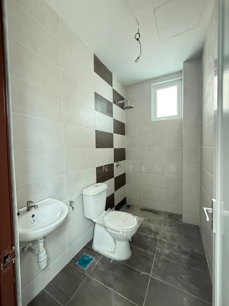 Rumah Berkembar untuk Dijual di Jelutong (Penang) - Bryan Teng - PropertyGuru.com.my