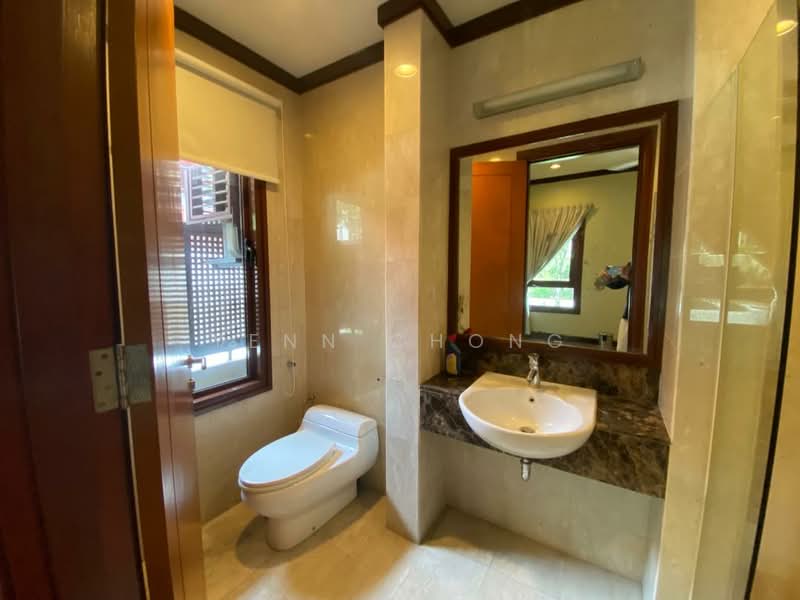 Bungalow for Sale in Bangsar (Kuala Lumpur) - Yenn Chong - Bathroom - PropertyGuru.com.my