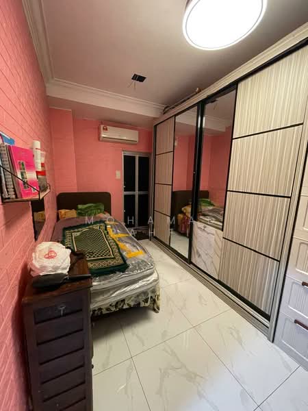 2-storey Terraced House for Sale in Taman Megah Ria (Masai) - Mohamad Rahfi - Bedroom - PropertyGuru.com.my